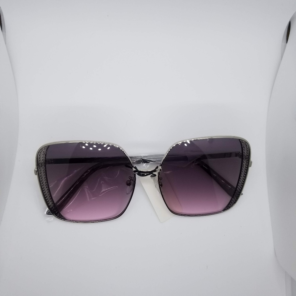 Oversized sunglasses